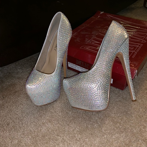 Sparkle Rhinestone Heels - Picture 2 of 4